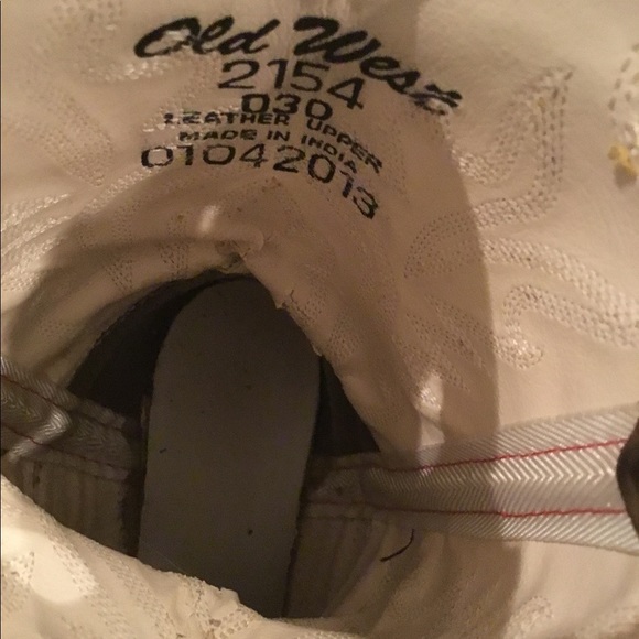 Old West Leather Cowboy Boots - Picture 4 of 4